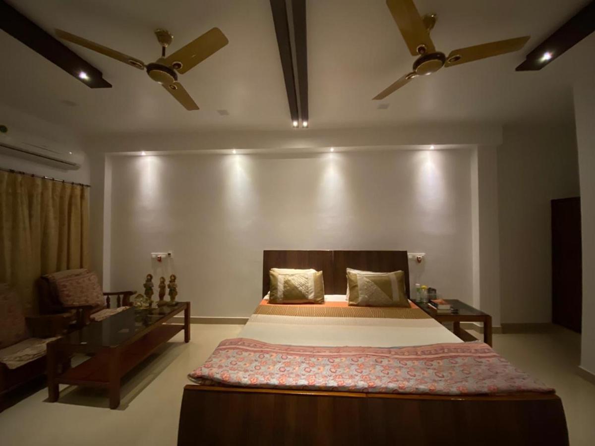 The Sunaina Hotell Varanasi Eksteriør bilde