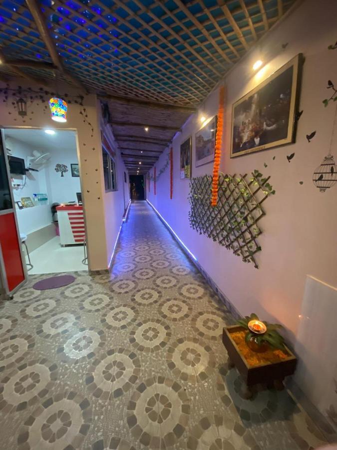 The Sunaina Hotell Varanasi Eksteriør bilde